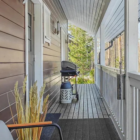 Dağ evi Kalle Himos